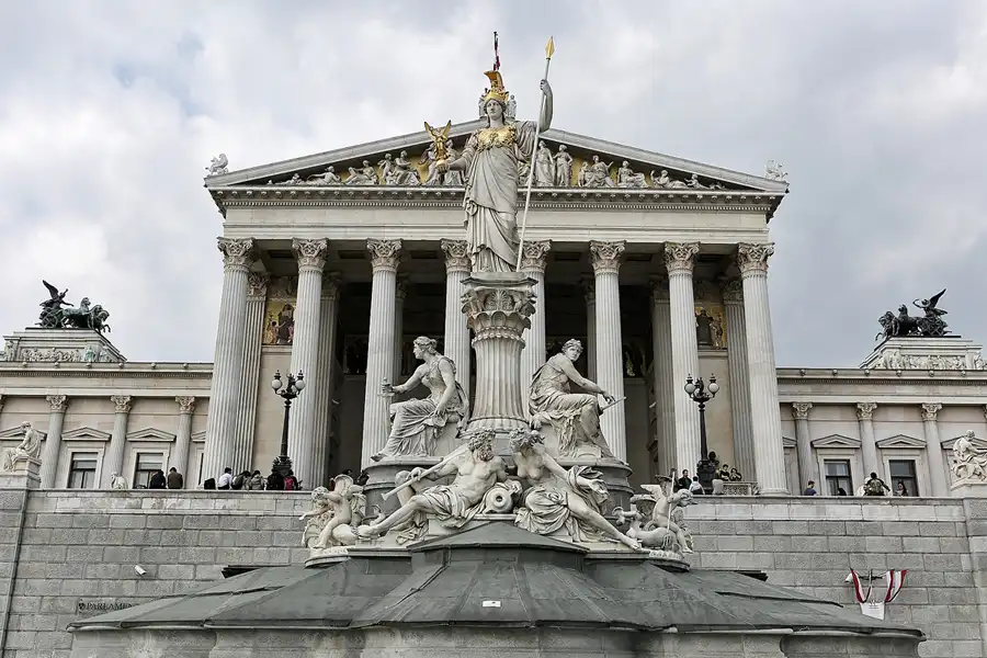 051 | 2017 | Wien | Parlament | © carsten riede fotografie