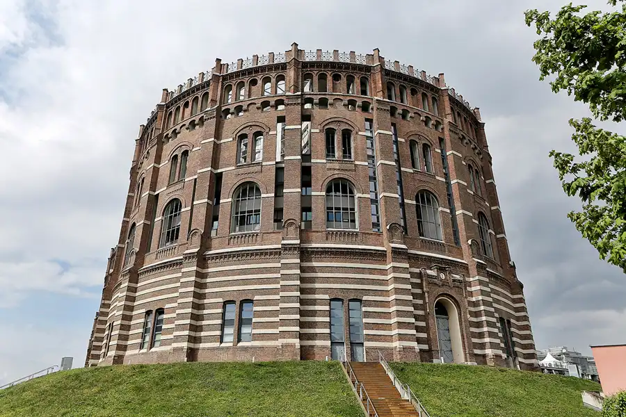 117 | 2017 | Wien | Wiener Gasometer | © carsten riede fotografie