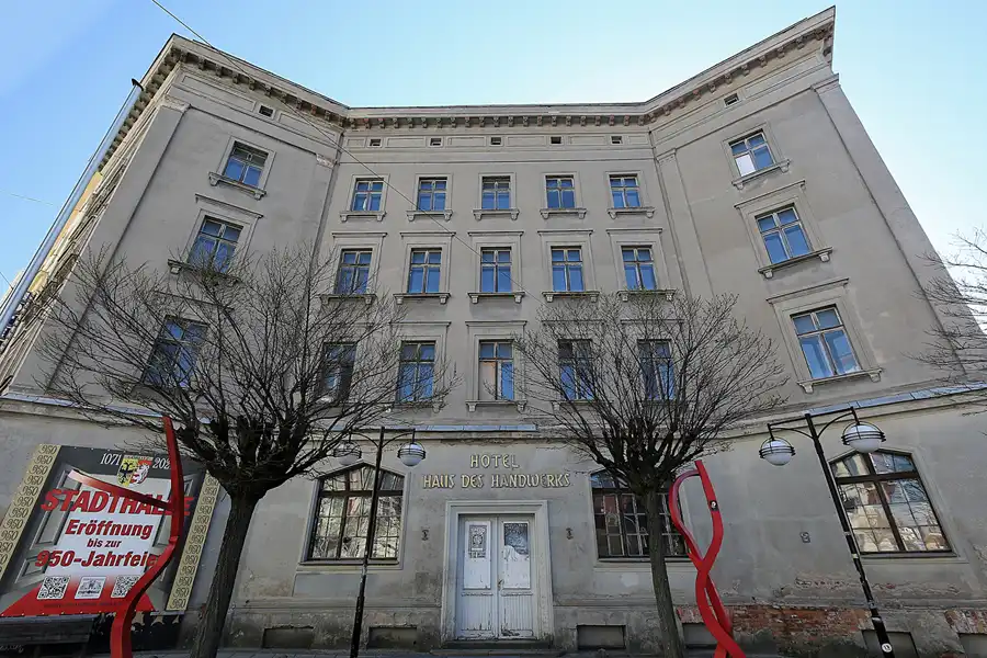 001 | 2017 | Görlitz | Hotel Vier Jahreszeiten | © carsten riede fotografie