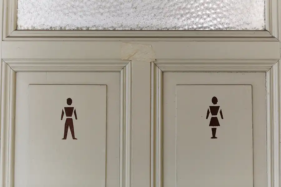 022 | 2017 | Görlitz | Hotel Vier Jahreszeiten | © carsten riede fotografie