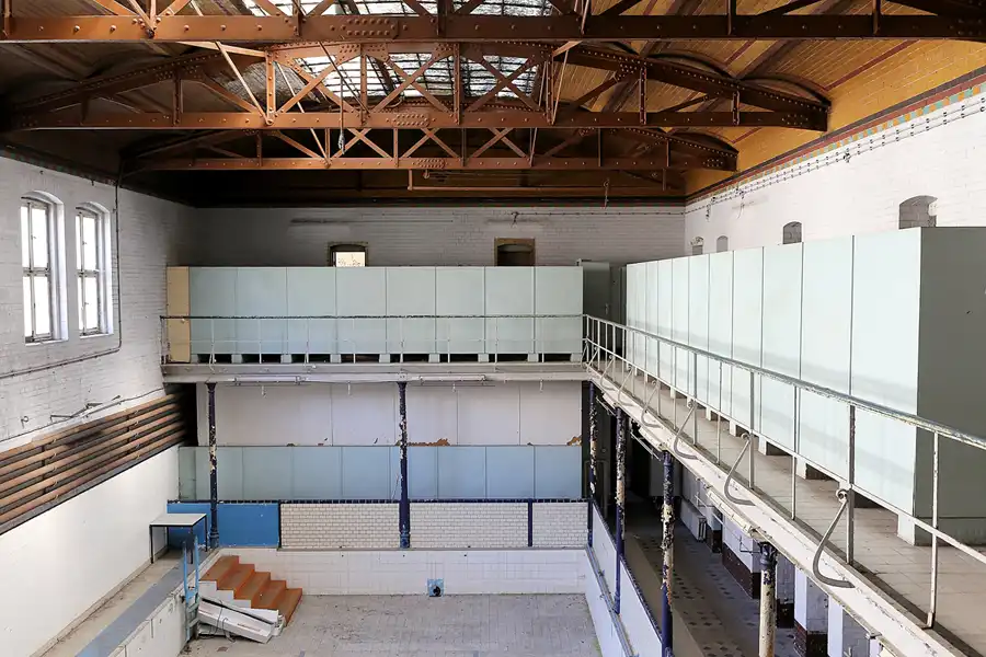 030 | 2017 | Görlitz | Freisebad | © carsten riede fotografie