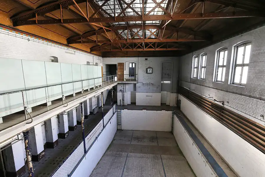 031 | 2017 | Görlitz | Freisebad | © carsten riede fotografie