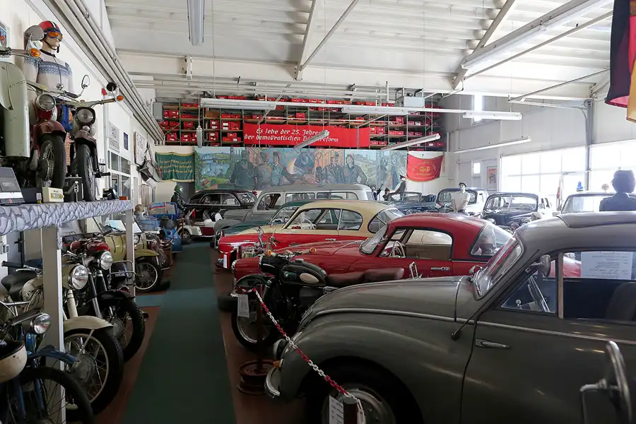 011 | 2017 | Calau | Mobile Welt des Ostens | © carsten riede fotografie