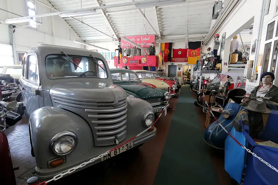 012 | 2017 | Calau | Mobile Welt des Ostens | © carsten riede fotografie