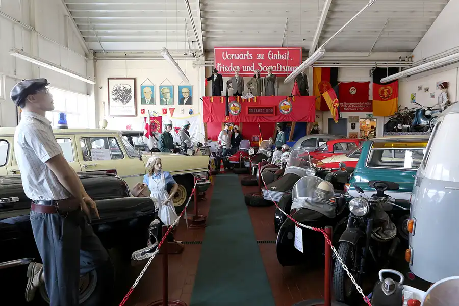 013 | 2017 | Calau | Mobile Welt des Ostens | © carsten riede fotografie