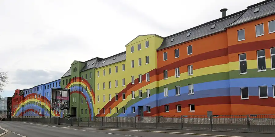 098 | 2017 | Selb | Regenbogenhaus – Rosenthal Outlet Center | © carsten riede fotografie