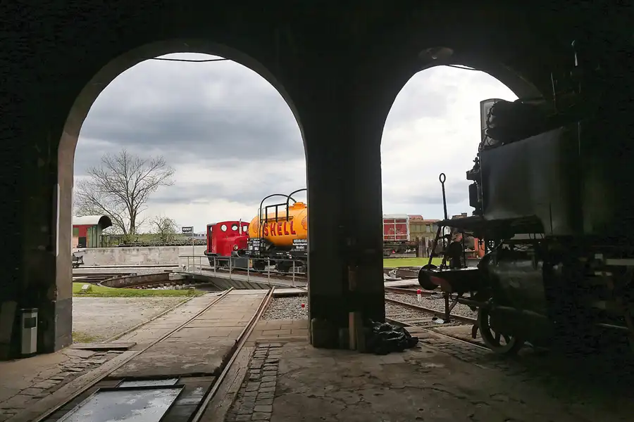 049 | 2017 | Selb | Lokschuppen | © carsten riede fotografie
