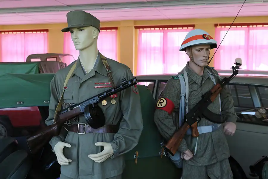 008 | 2017 | Benneckenstein | Ostdeutsches Fahrzeugmuseum | © carsten riede fotografie