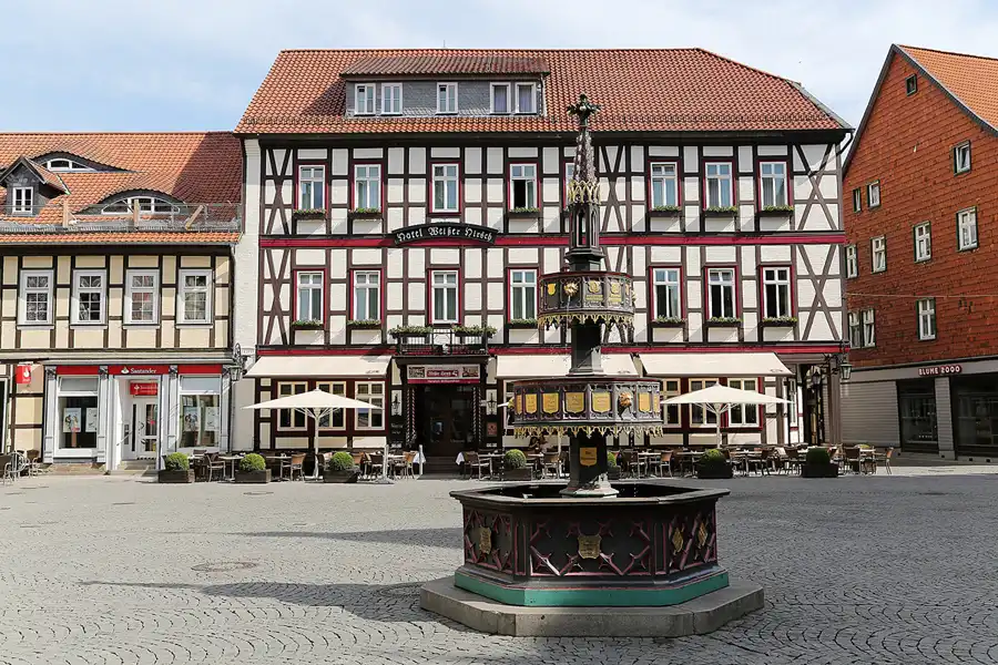 089 | 2017 | Wernigerode | Wohltäterbrunnen | © carsten riede fotografie