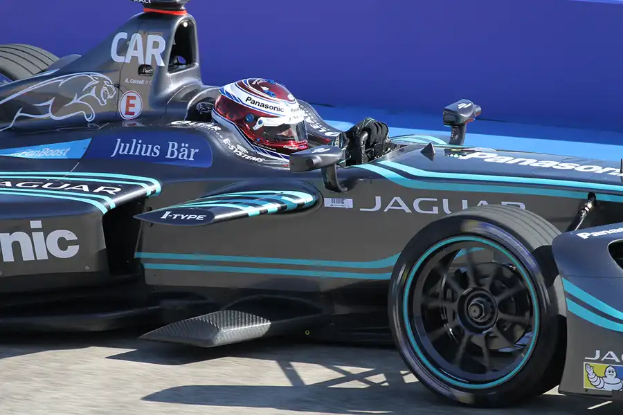 032 | 2017 | Berlin | Jaguar I-Type 1 | Panasonic Jaguar Racing | Adam Carroll | © carsten riede fotografie