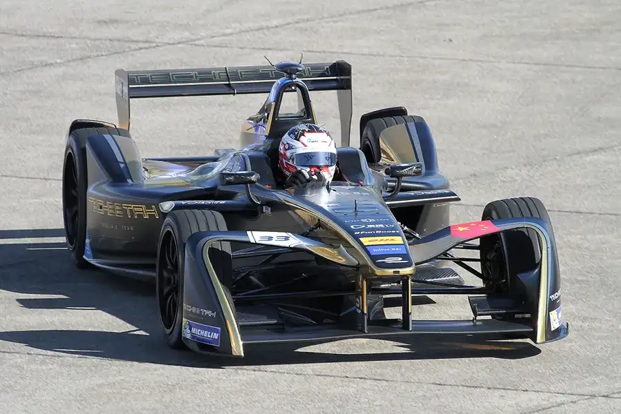 092 | 2017 | Berlin | Techeetah | Renault Z.E.16 | Stephan Sarrazin | © carsten riede fotografie