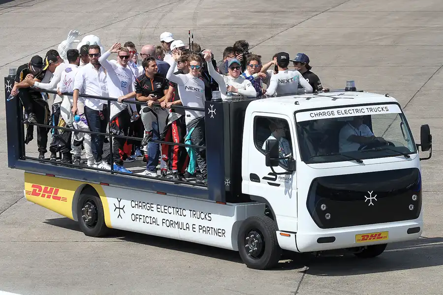 145 | 2017 | Berlin | Tempelhof Field – Drivers Parade | © carsten riede fotografie