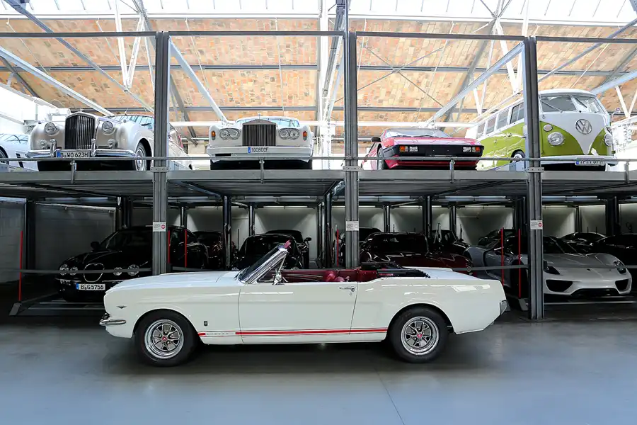 056 | 2017 | Berlin | Classic Remise | © carsten riede fotografie