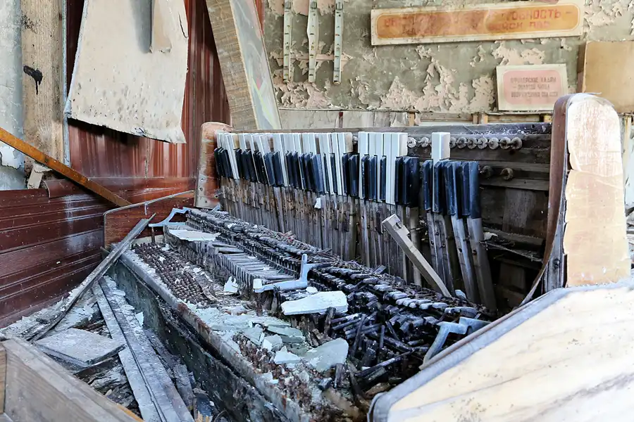 041 | 2017 | Chernobyl Zone | Duga-1 (Chernobyl-2) Radar Station | © carsten riede fotografie