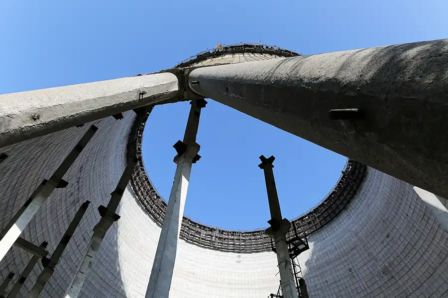 007 | 2017 | Chernobyl | Nuclear Power Plant – Reactor 5 Cooling Tower | © carsten riede fotografie