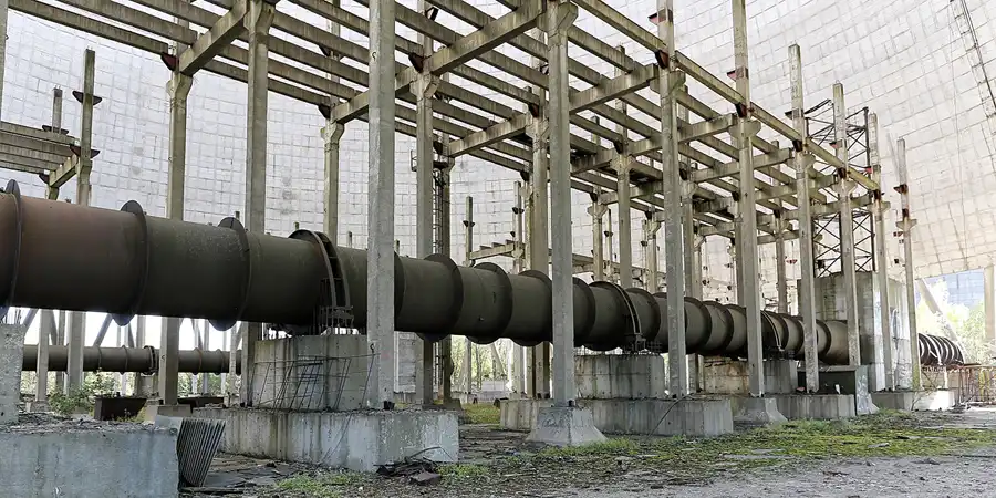 010 | 2017 | Chernobyl | Nuclear Power Plant – Reactor 5 Cooling Tower | © carsten riede fotografie