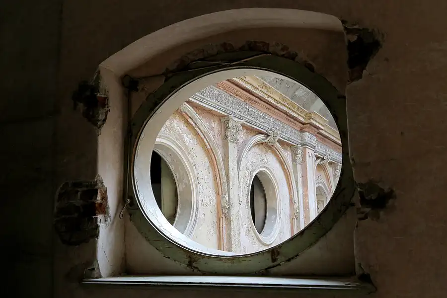 037 | 2017 | Krowiarki | Schloss Polnisch Krawarn | © carsten riede fotografie