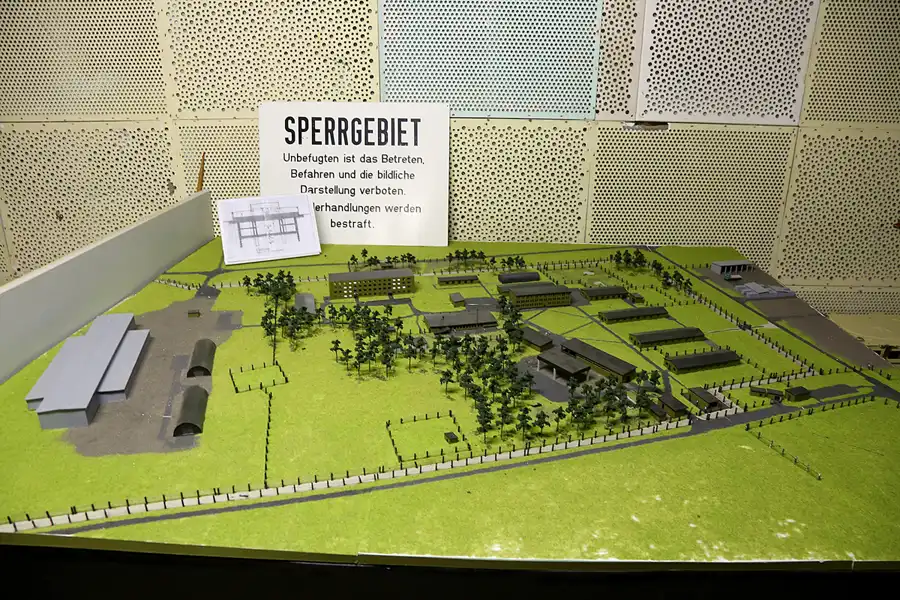 002 | 2017 | Kolkwitz | Gefechtsstand (GS-31) der 1. Luftverteidigungsdivision der LSK/LV der DDR | © carsten riede fotografie