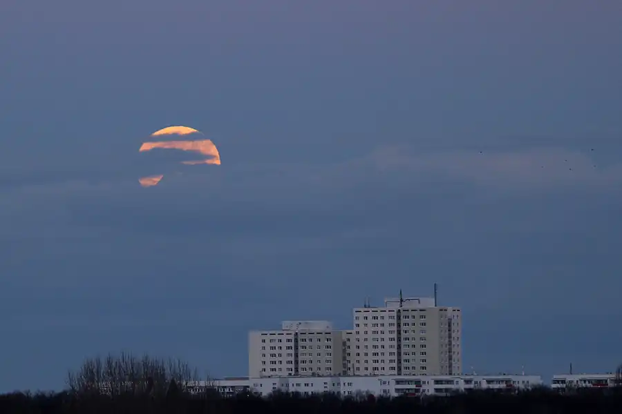 003 | 2018 | Berlin | Volkspark Prenzlauer Berg – Supermond – Blue Moon | © carsten riede fotografie