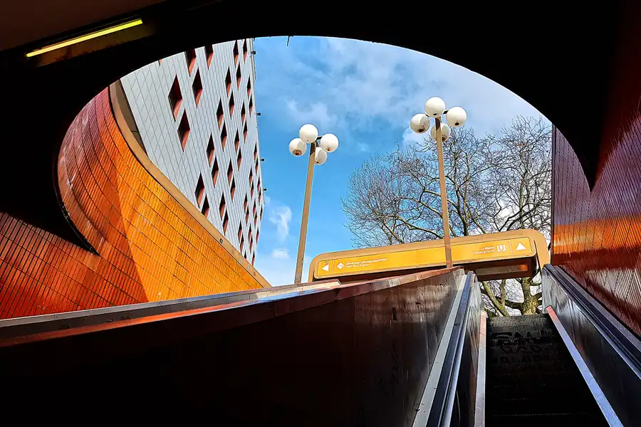 027 | 2018 | Berlin | Messedamm | © carsten riede fotografie