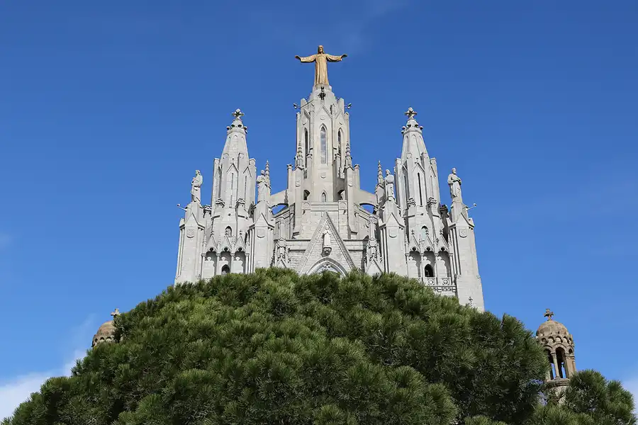 086 | 2018 | Barcelona | Tibidabo – Sagrat Cor | © carsten riede fotografie