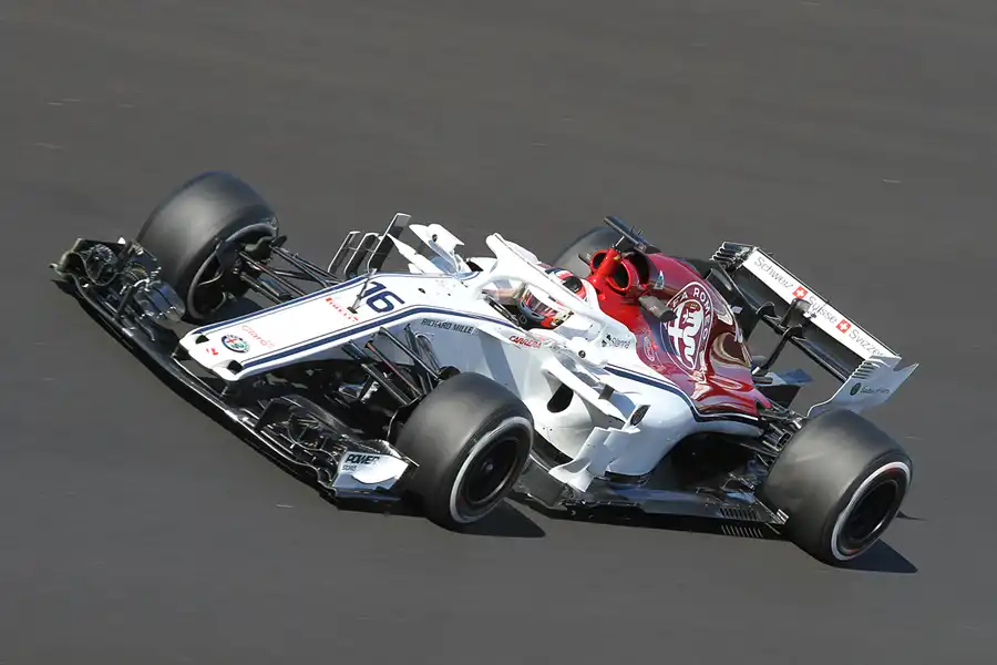 235 | 2018 | Barcelona | Sauber-Ferrari C37 | Charles Leclerc | © carsten riede fotografie
