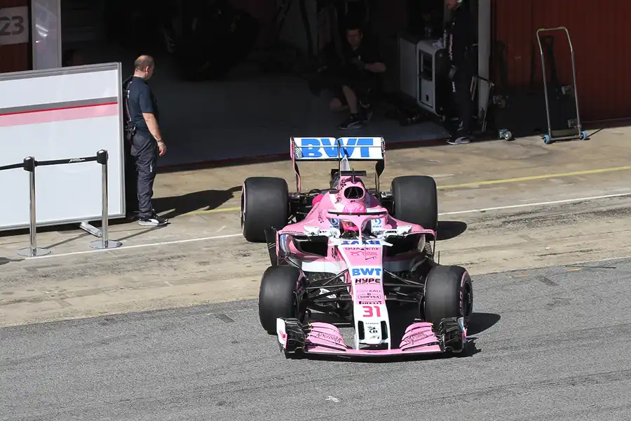 255 | 2018 | Barcelona | Force India-Mercedes-AMG VJM11 | Esteban Ocon | © carsten riede fotografie