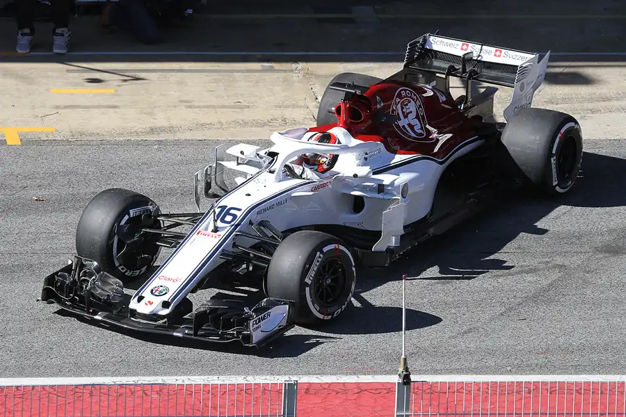 277 | 2018 | Barcelona | Sauber-Ferrari C37 | Charles Leclerc | © carsten riede fotografie