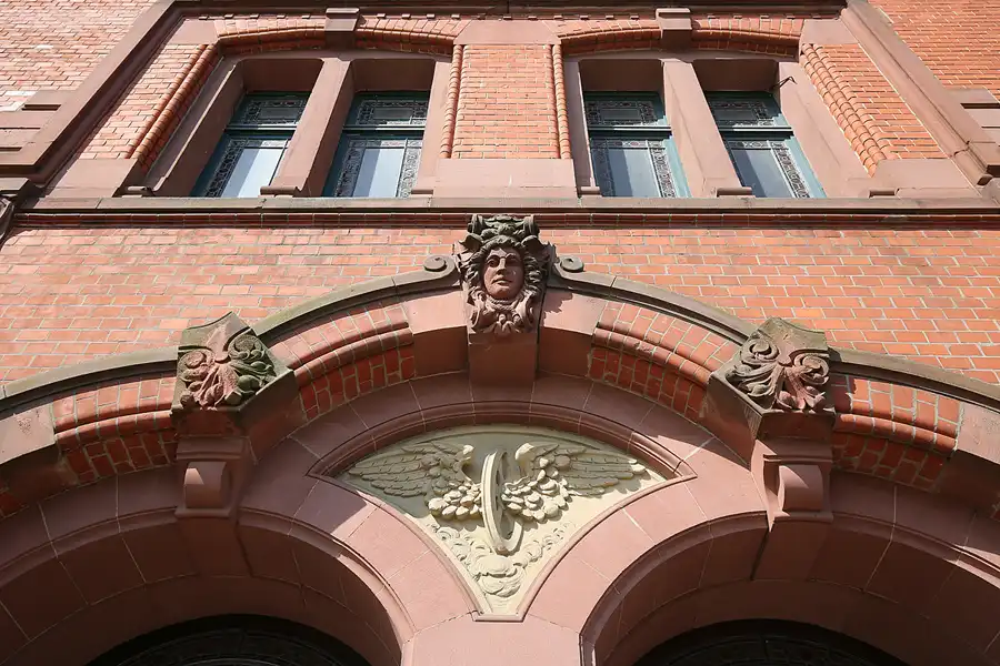 080 | 2018 | Schwerin | Reichsbahndirektion Schwerin | © carsten riede fotografie