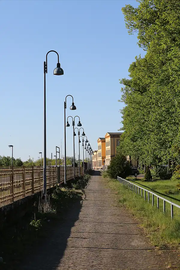 128 | 2018 | Wittenberge | Am Bahnhof | © carsten riede fotografie