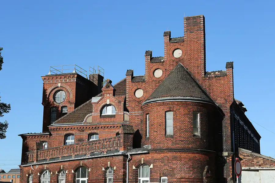 129 | 2018 | Wittenberge | Am Bahnhof | © carsten riede fotografie
