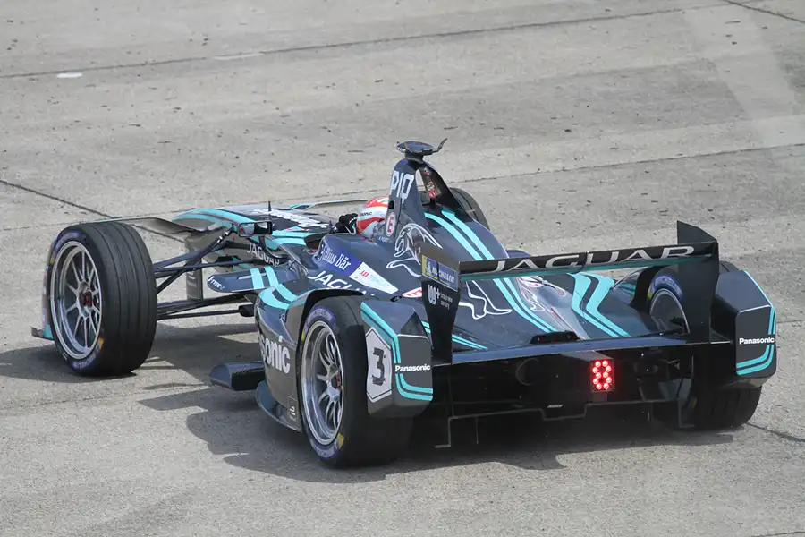 044 | 2018 | Berlin | Jaguar I-Type II | Panasonic Jaguar Racing | Nelson Piquet jr. | © carsten riede fotografie