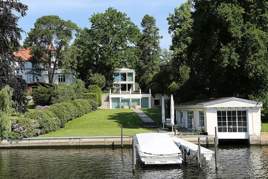 004 | 2018 | Berlin | © carsten riede fotografie