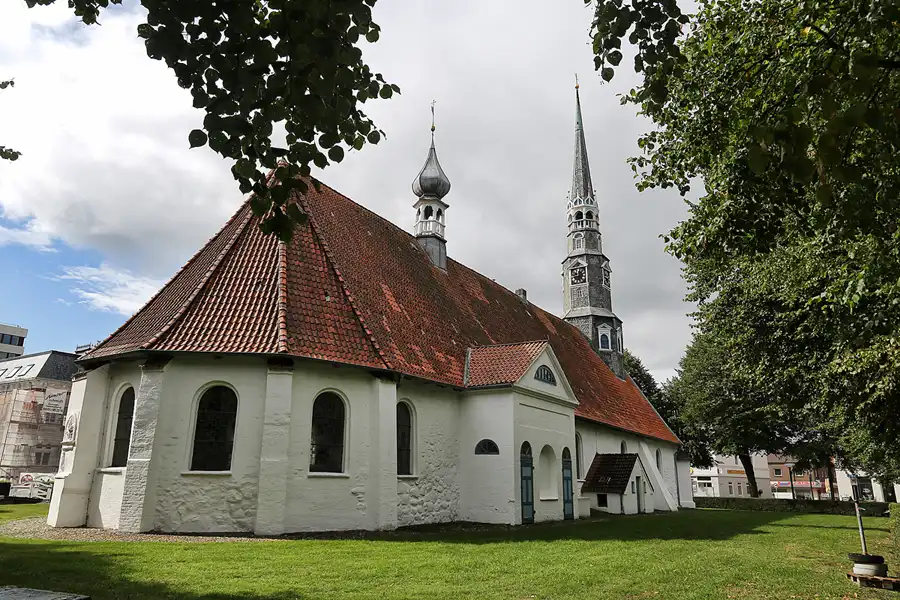 107 | 2018 | Heide | Sankt Jürgen Kirche | © carsten riede fotografie