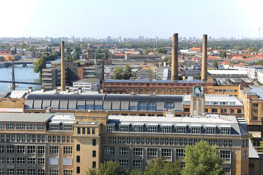 065 | 2018 | Berlin | Industriekultur in Berlin-Oberschöneweide – Blick vom Peter-Behrens-Turm | © carsten riede fotografie