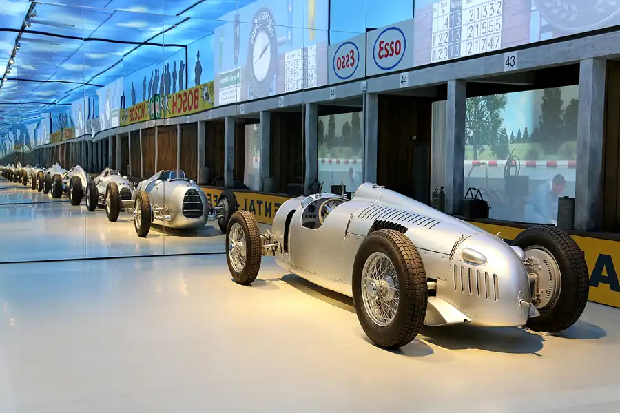 017 | 2018 | Zwickau | August Horch Museum – Auto Union Typ C | © carsten riede fotografie