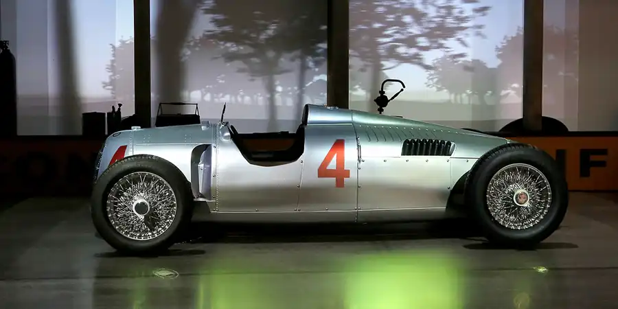 019 | 2018 | Zwickau | August Horch Museum – Auto Union Typ C | © carsten riede fotografie