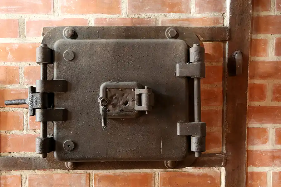 044 | 2018 | Berlin | Königin Elisabeth Herzberge – Kesselhaus | © carsten riede fotografie