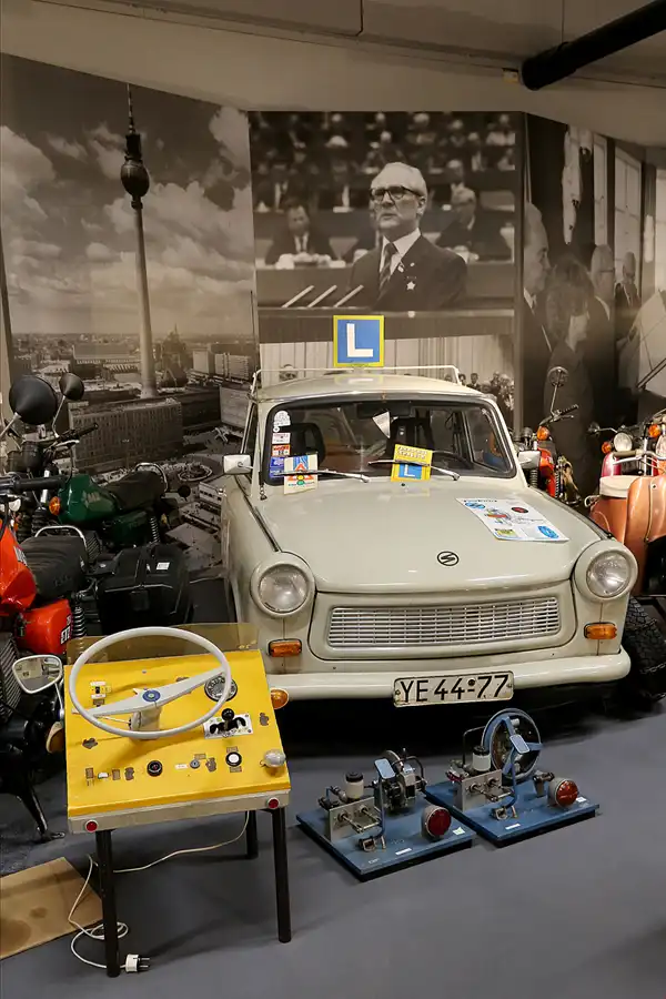 004 | 2018 | Dresden | Welt der DDR | © carsten riede fotografie