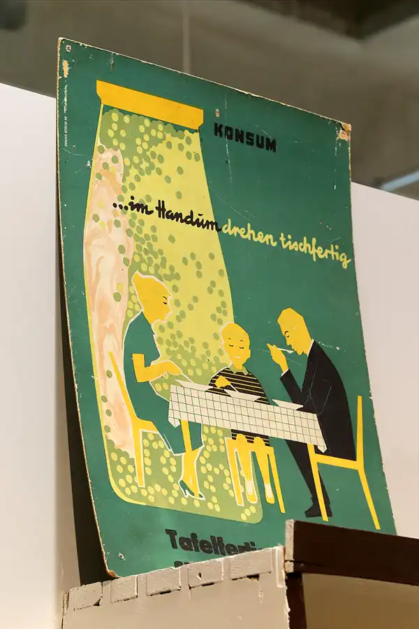 129 | 2018 | Dresden | Welt der DDR | © carsten riede fotografie