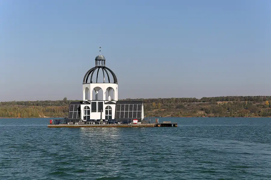 015 | 2018 | Störmthaler See | Vineta auf dem Störmthaler See | © carsten riede fotografie