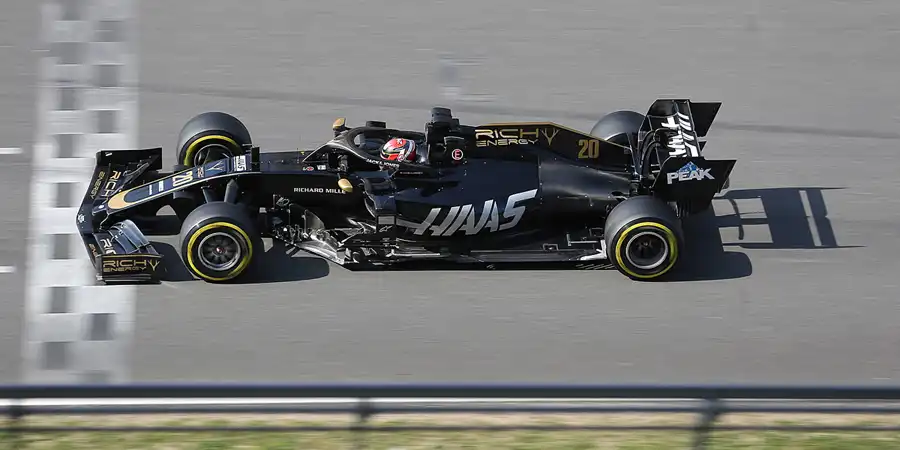 251 | 2019 | Barcelona | Haas-Ferrari VF-19 | Kevin Magnussen | © carsten riede fotografie