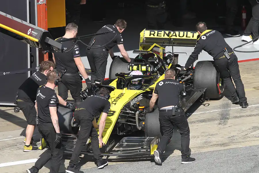 322 | 2019 | Barcelona | Renault R.S.19 | Daniel Ricciardo | © carsten riede fotografie