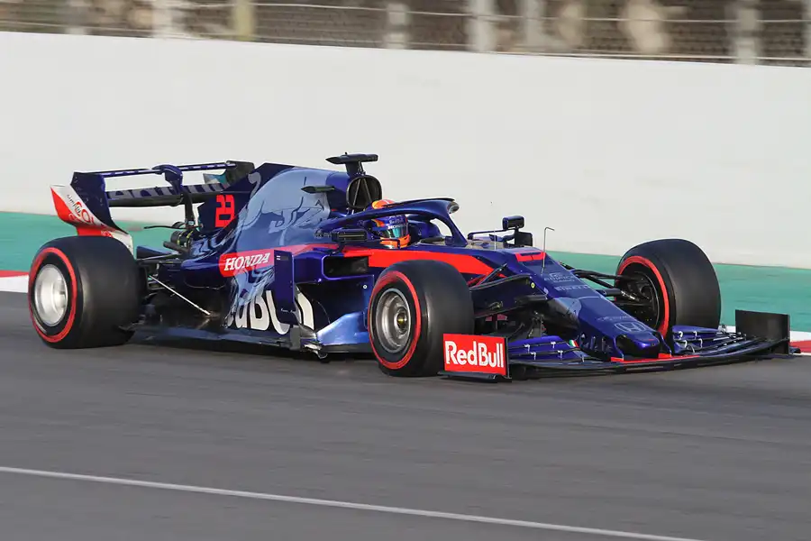 369 | 2019 | Barcelona | Toro Rosso-Honda STR14 | Alexander Albon | © carsten riede fotografie