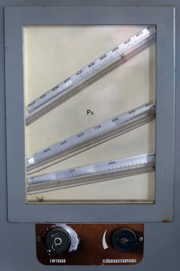 025 | 2019 | Hohenofen | VEB Feinpapierfabriken Neu Kaliss – Werk Hohenofen | Patent Papierfabrik | © carsten riede fotografie