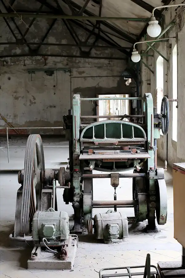 026 | 2019 | Hohenofen | VEB Feinpapierfabriken Neu Kaliss – Werk Hohenofen | Patent Papierfabrik | © carsten riede fotografie