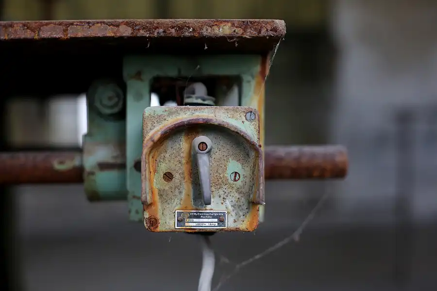 029 | 2019 | Hohenofen | VEB Feinpapierfabriken Neu Kaliss – Werk Hohenofen | Patent Papierfabrik | © carsten riede fotografie