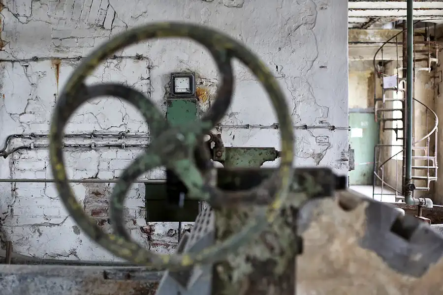 033 | 2019 | Hohenofen | VEB Feinpapierfabriken Neu Kaliss – Werk Hohenofen | Patent Papierfabrik | © carsten riede fotografie