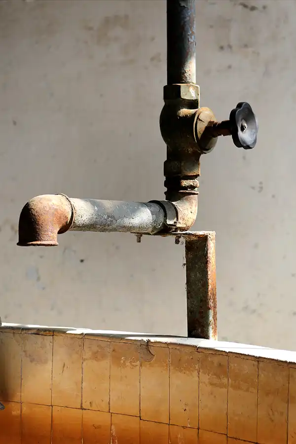 039 | 2019 | Hohenofen | VEB Feinpapierfabriken Neu Kaliss – Werk Hohenofen | Patent Papierfabrik | © carsten riede fotografie