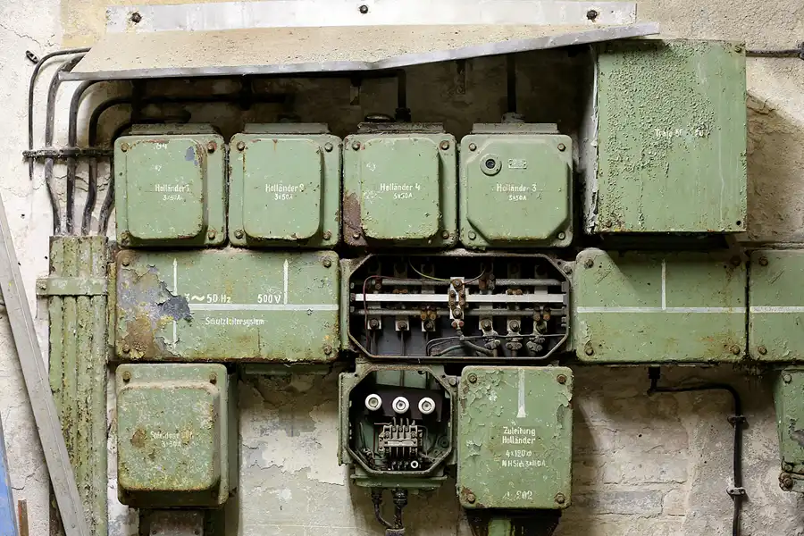 066 | 2019 | Hohenofen | VEB Feinpapierfabriken Neu Kaliss – Werk Hohenofen | Patent Papierfabrik | © carsten riede fotografie